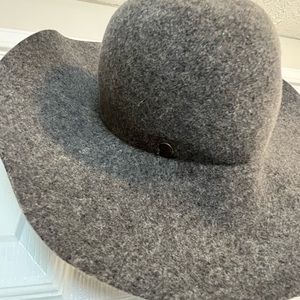 Women gray boho hat